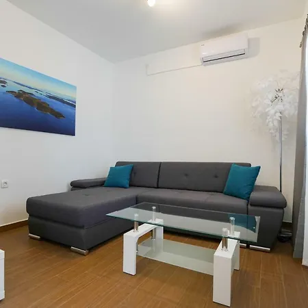 Apartment Tj 1