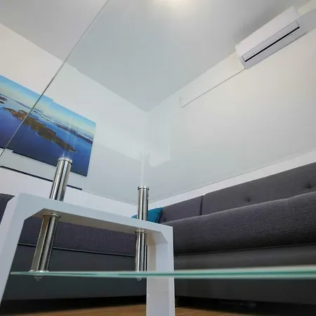 Tj 1 Apartment Zadar