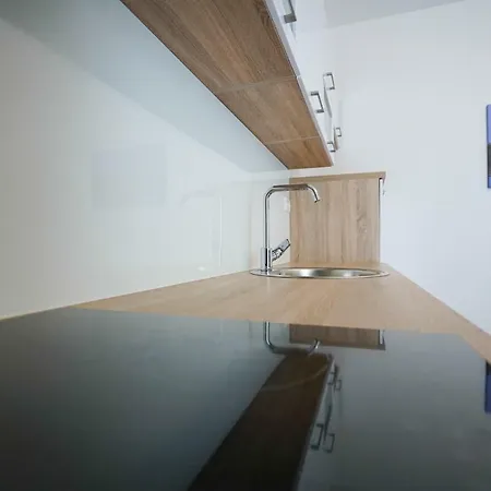 Apartment Tj 1 *